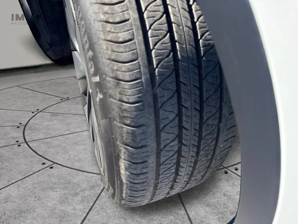 Used 2025 White Tesla Long Range image 30