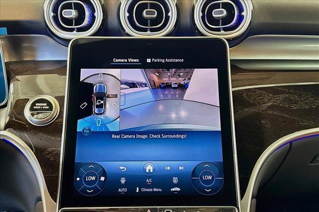 New 2026 Verde Silver Metallic Mercedes-Benz GLC 300 image 43