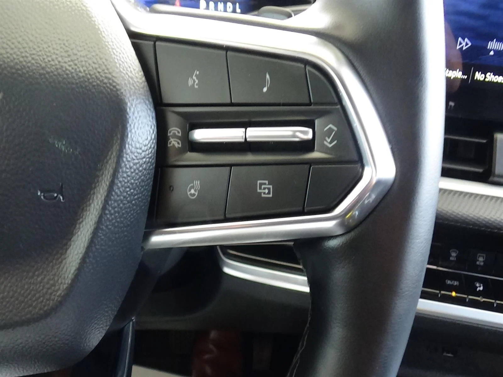Used 2026 Sterling Gray Metallic (gxd) Chevrolet LT image 20