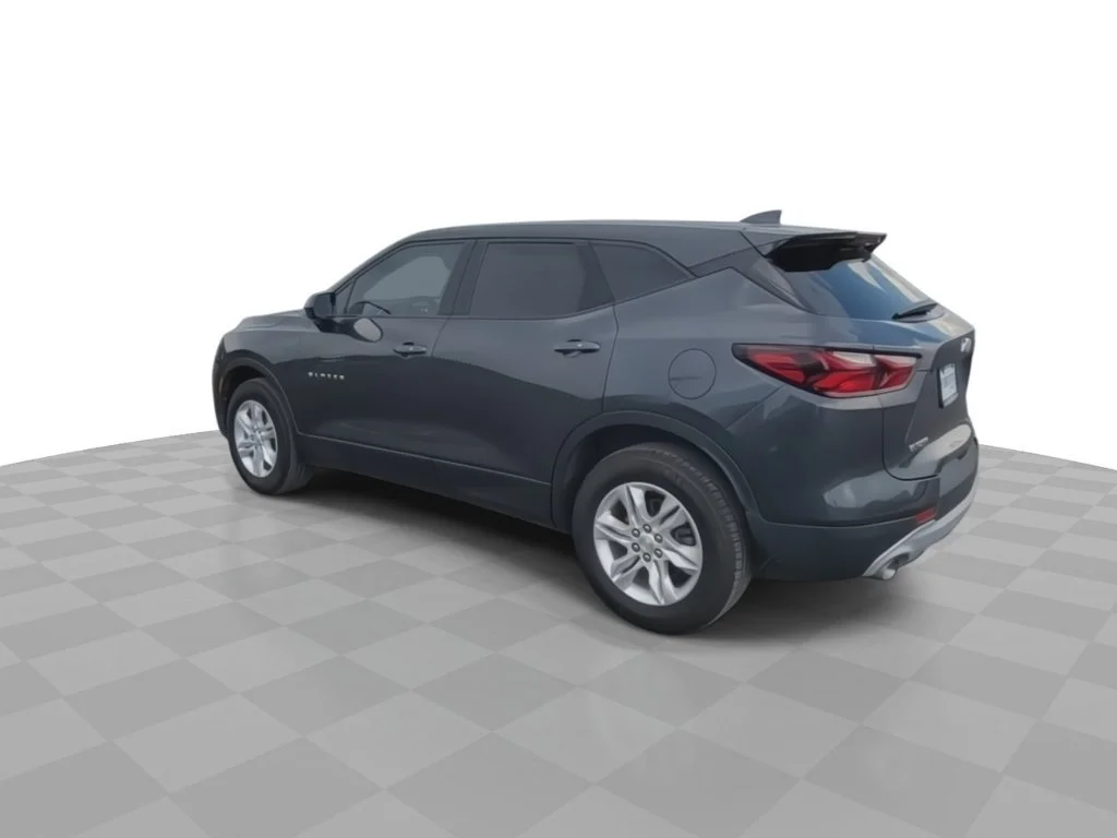 Certified Used 2021 IRON GRAY METALLIC Chevrolet LT image 6