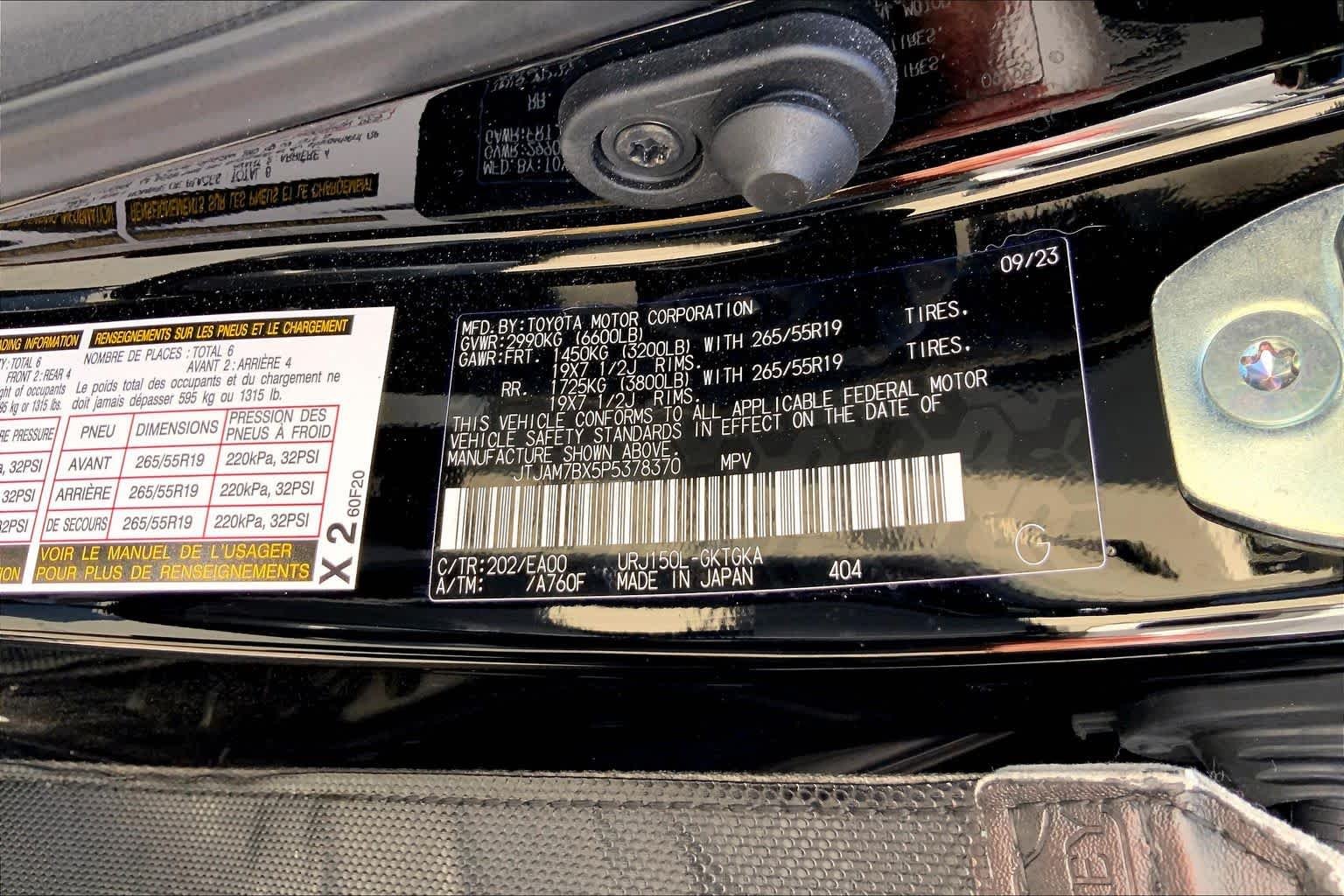 Certified Used 2023 Black Onyx Lexus Premium image 36