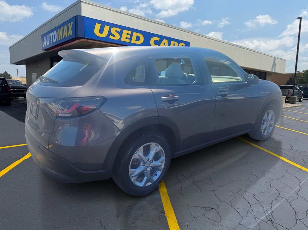 Used 2024 Modern Steel Metallic Honda LX image 5