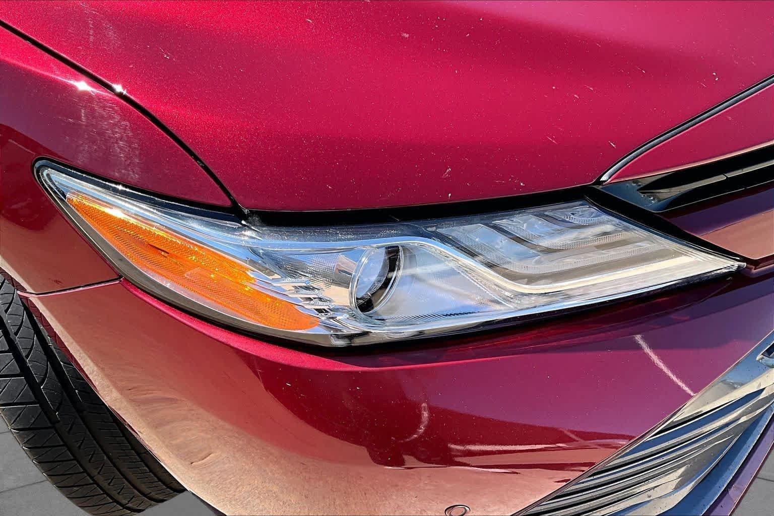 Used 2018 Ruby Flare Pearl Toyota XLE image 24