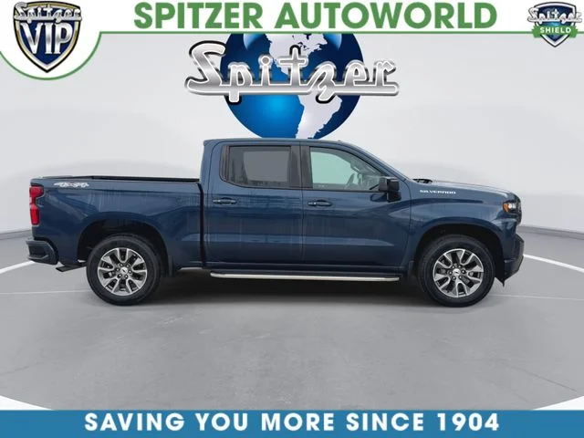 Used 2019 Blue Chevrolet RST image 10