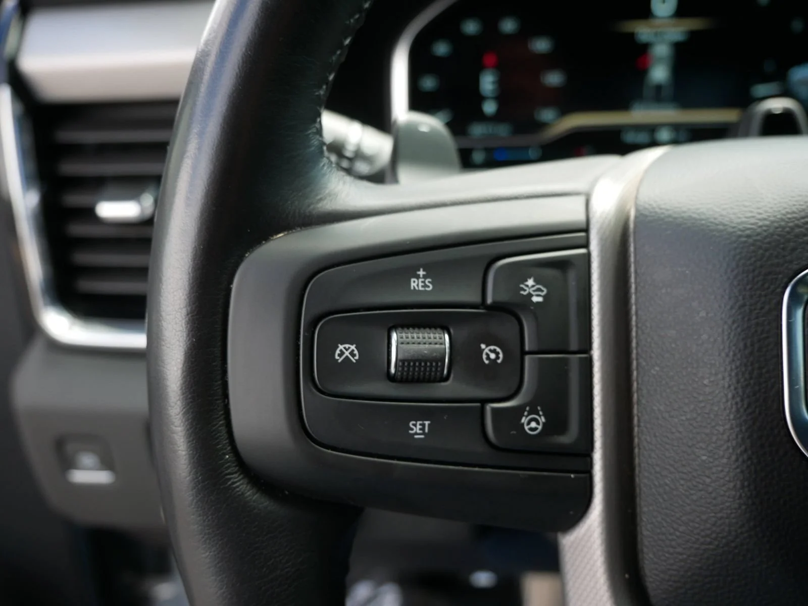 Used 2025 Thunderstorm Gray GMC Denali image 27