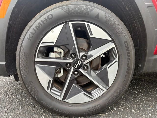 Used 2025 Red Hyundai SEL image 10