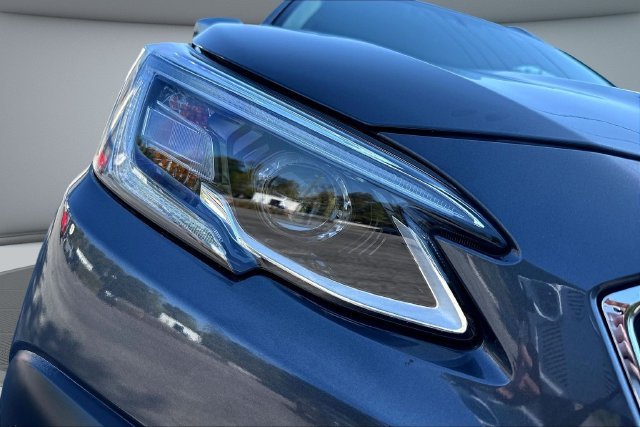 Used 2020 Gray Subaru Touring XT image 31