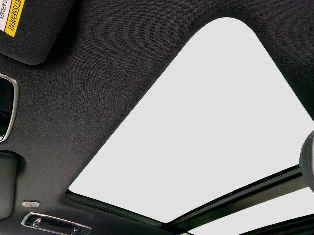 New 2026 White Land Rover SE image 23