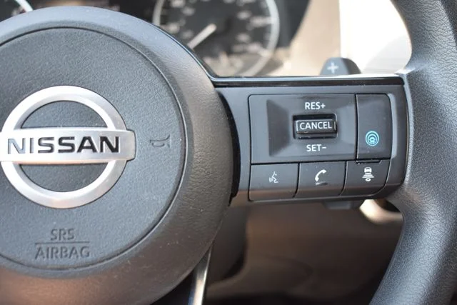 Used 2021 White Nissan SV image 21