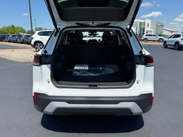 New 2026 White Volkswagen 2.0T SE image 7