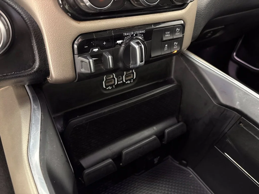 Used 2021 White Ram Laramie image 47