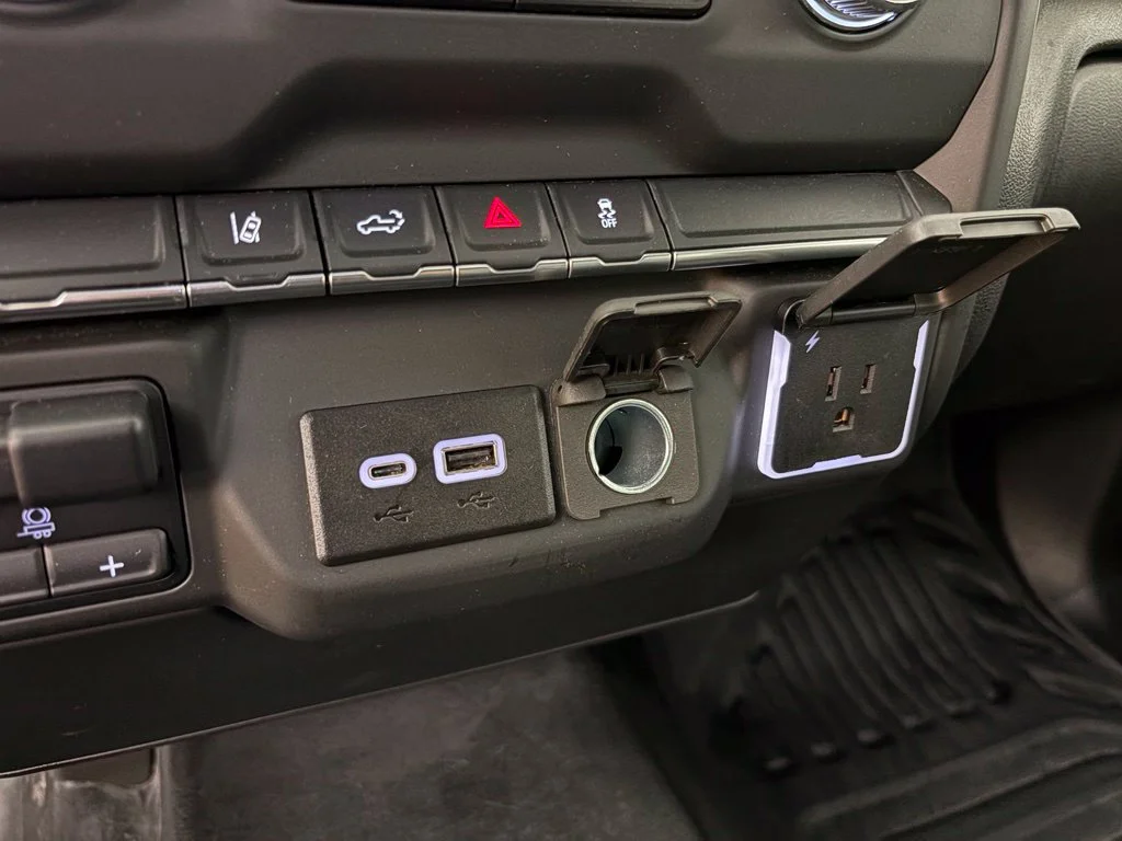 Used 2024 White GMC Pro image 27