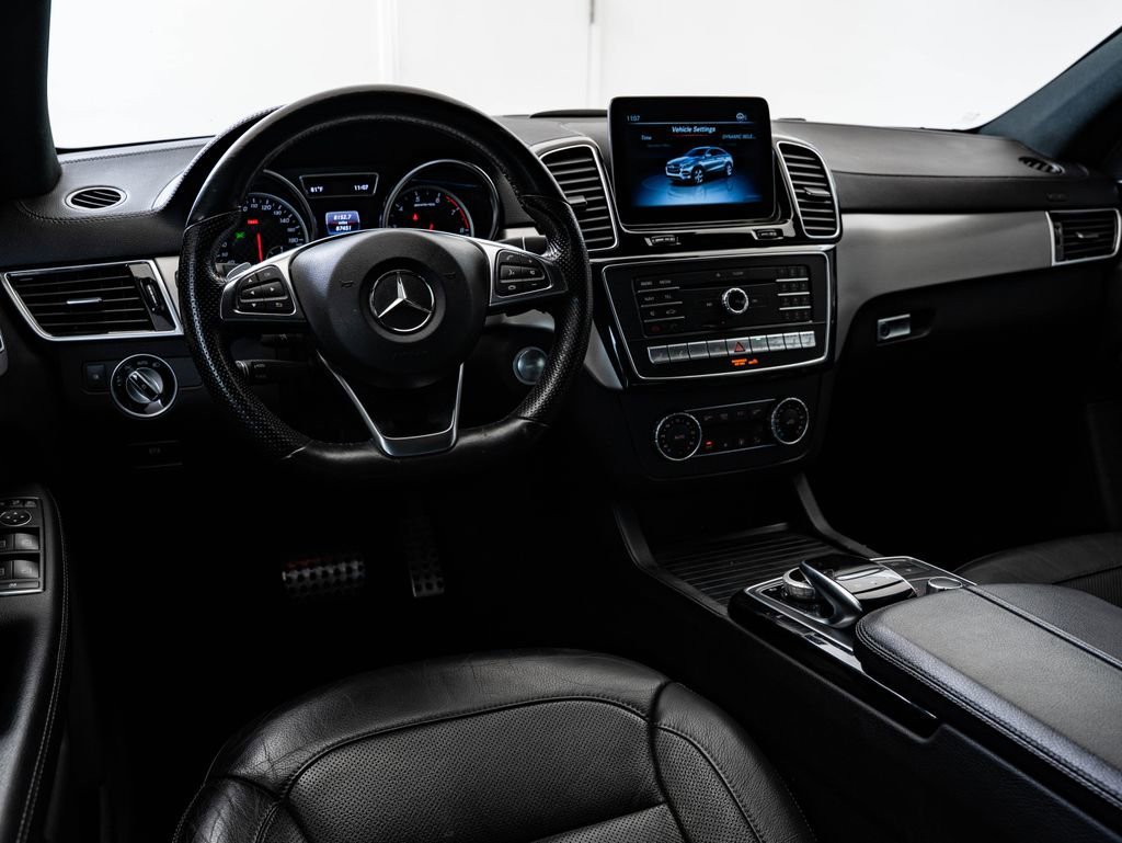 Used 2019 Black Mercedes-Benz GLE 43 AMG® image 4