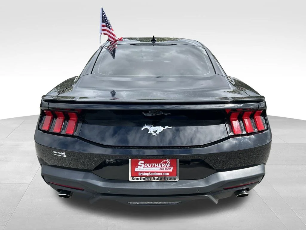 Used 2024 Black Ford EcoBoost image 4