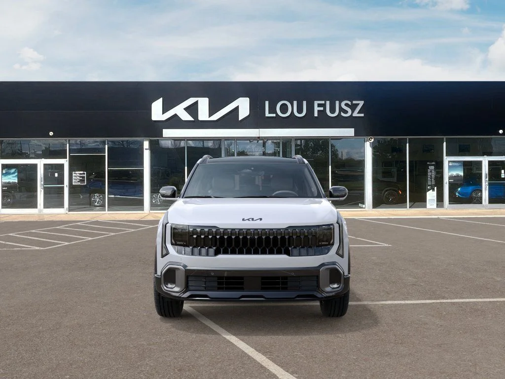 New 2027 Snow White Pearl Kia X-Line SX image 2