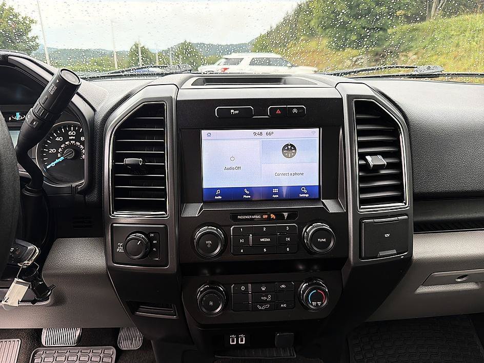 Used 2020 Magnetic Ford XLT image 17