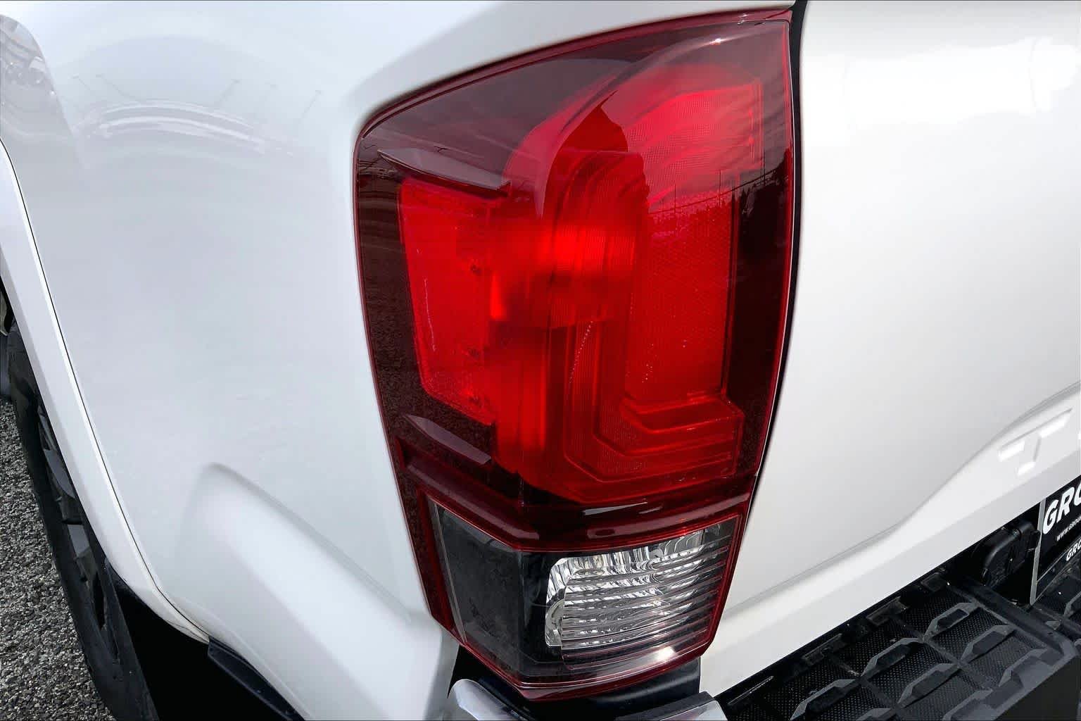 Used 2021 Super White Toyota SR5 image 28