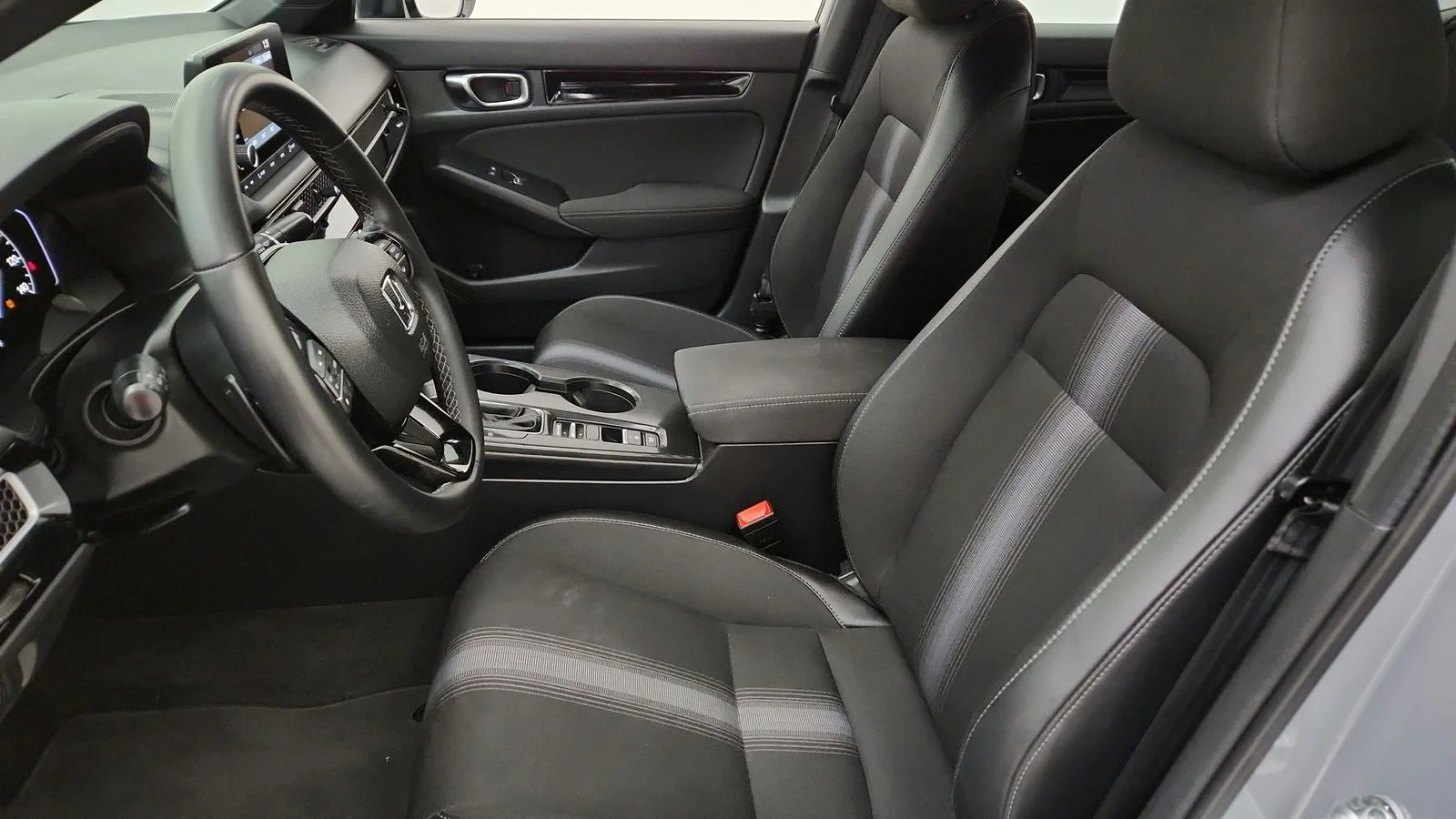 Used 2025 Gray Honda Sport Touring image 26