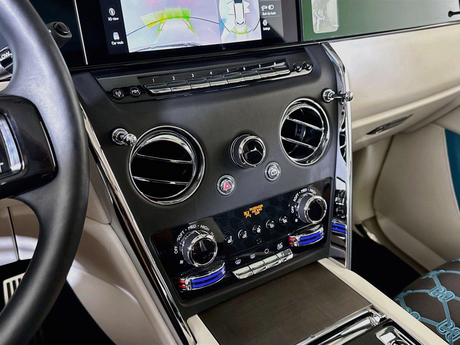 Used 2025 English White Rolls-Royce 26