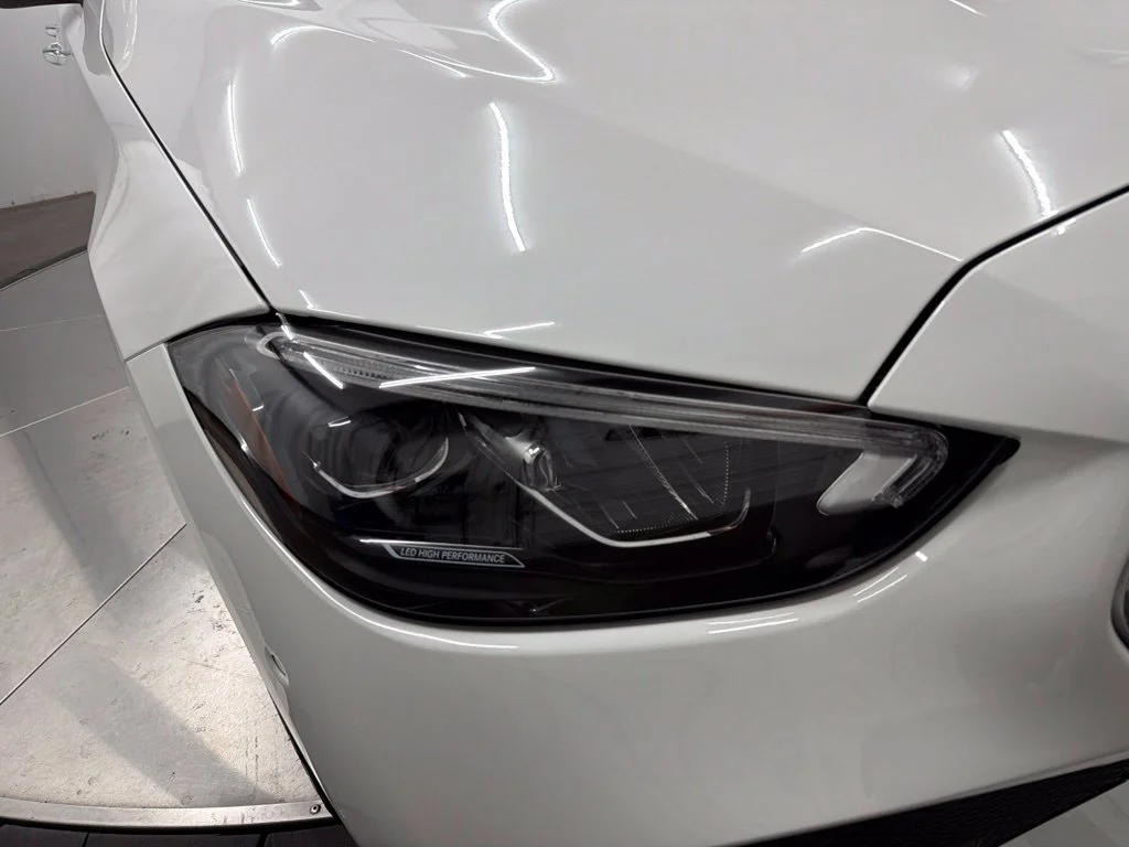 New 2027 White Mercedes-Benz C 300 image 10