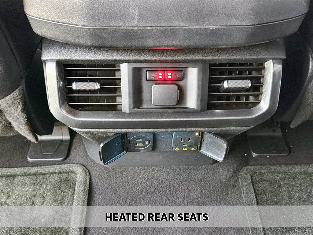 Used 2023 Carbonized Gray Metallic Ford Lariat image 11