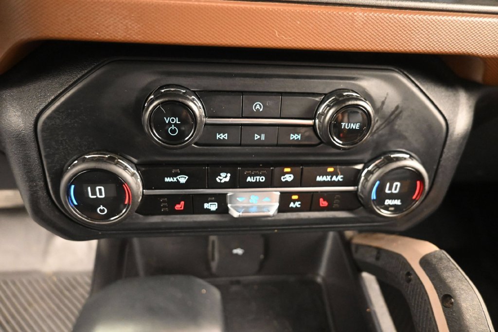 Used 2024 Green Ford Outer Banks image 20