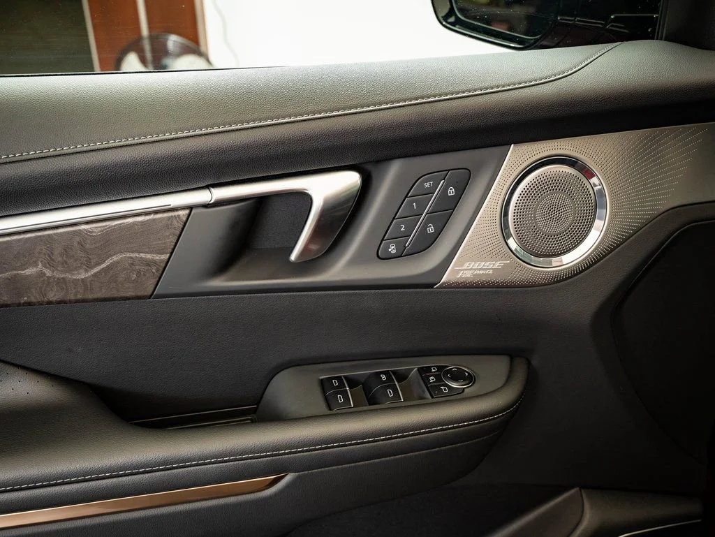 Used 2025 Cherry Red Tintcoat Buick Avenir image 27