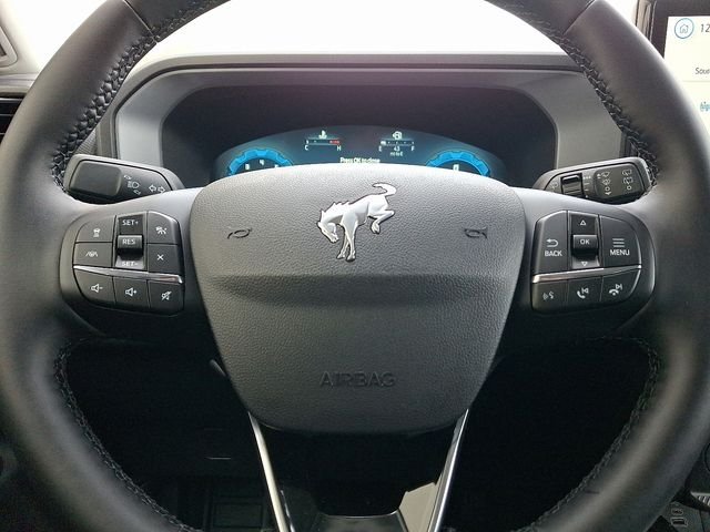 Used 2025 Blue Ford Outer Banks image 11