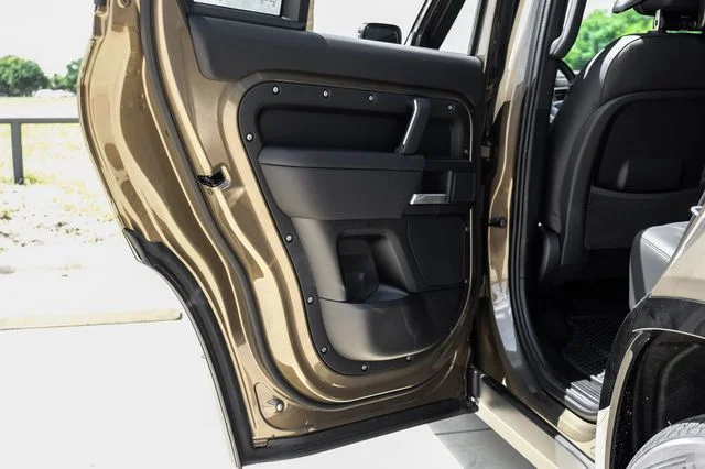 New 2026  Land Rover X-Dynamic SE image 54