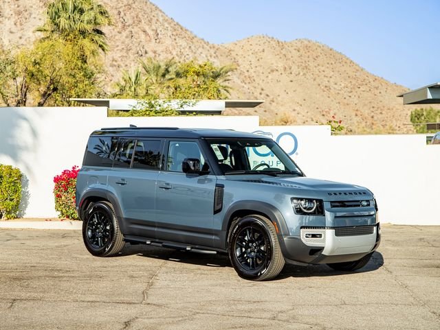 New 2025 Tasman Blue Land Rover S image 4