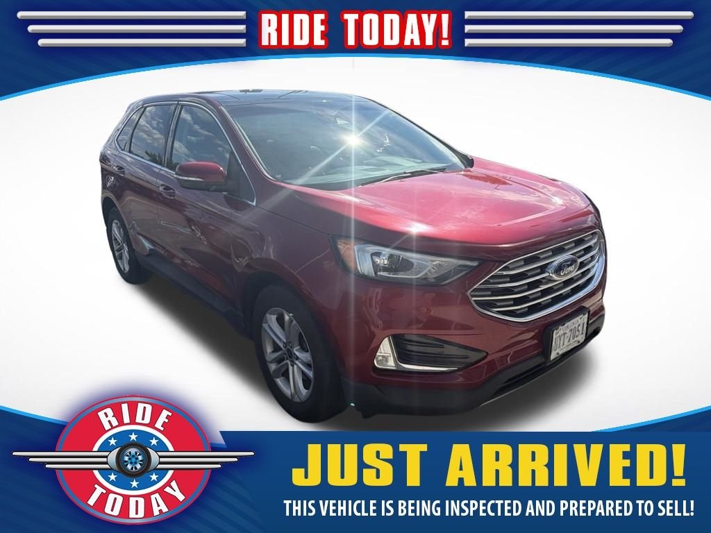 Used 2019 Red Ford SEL image 1