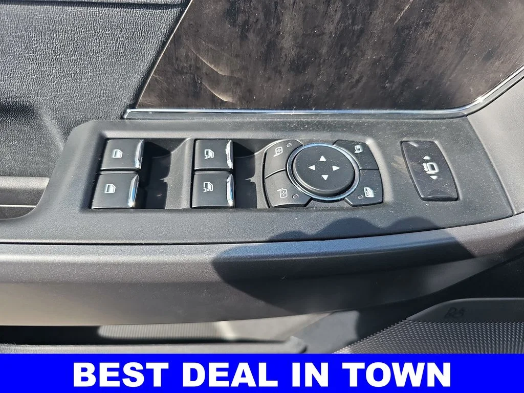 New 2026 Carbonized Gray Metallic Ford F-250® Lariat® image 28