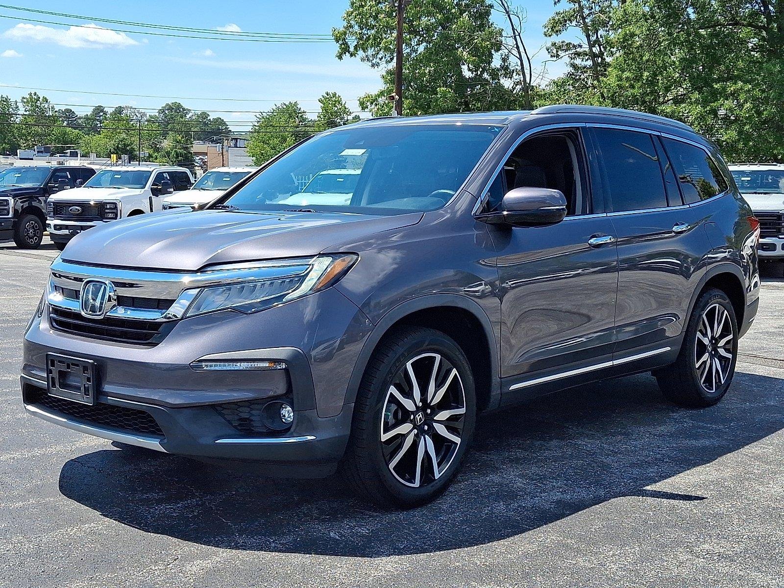 Used 2021 Modern Steel Metallic Honda Touring image 3
