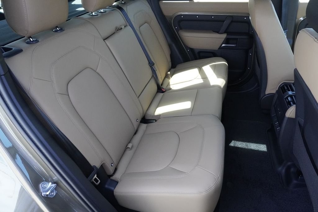 New 2026 Gondwana Stone Land Rover X-Dynamic SE image 27