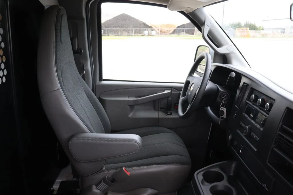 Used 2024 Summit White Chevrolet Work Van image 10