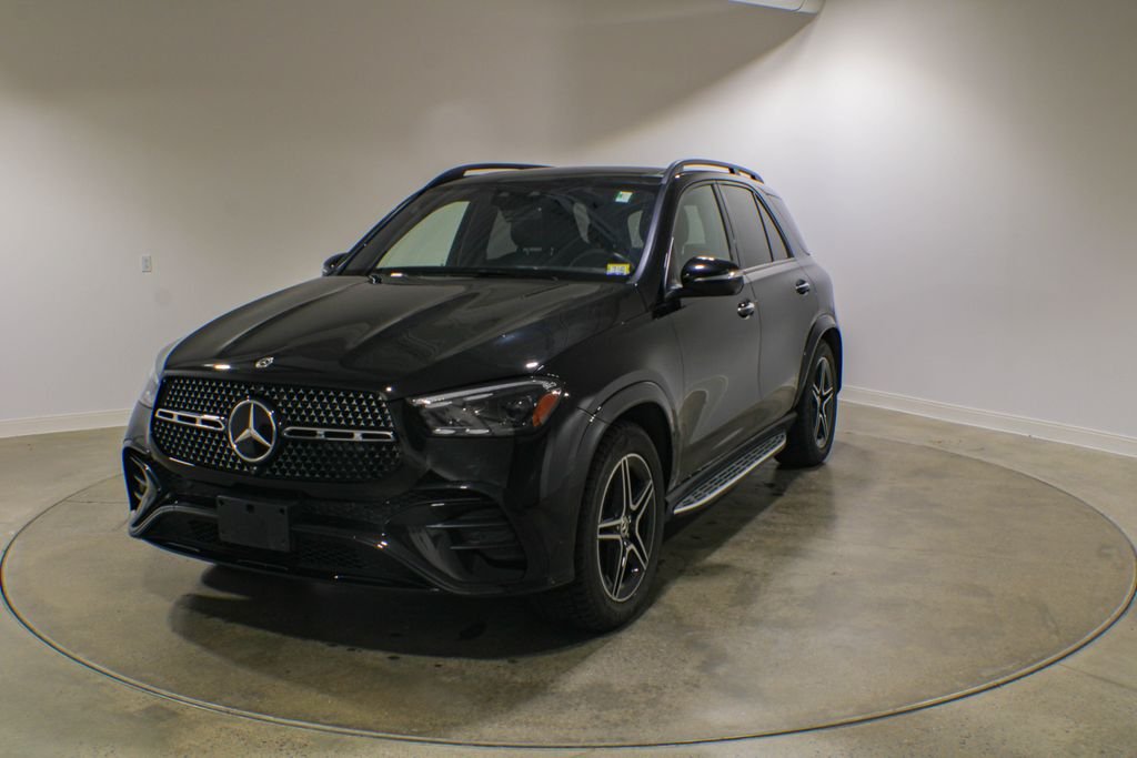 Used 2025 Obsidian Black Metallic Mercedes-Benz GLE 580 image 1