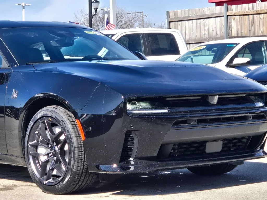 New 2026 Diamond Black Crystal Pearlcoat Dodge Scat Pack image 2