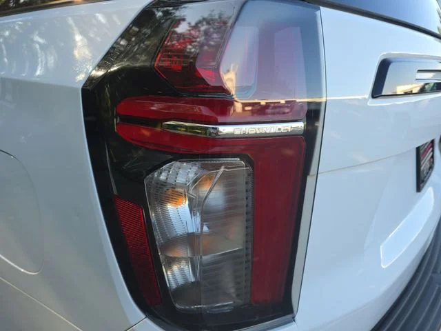 Used 2024 White Chevrolet RST image 37