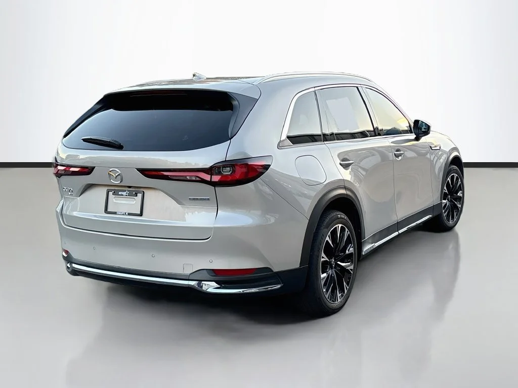 Certified Used 2024 Platinum Mazda Premium image 7