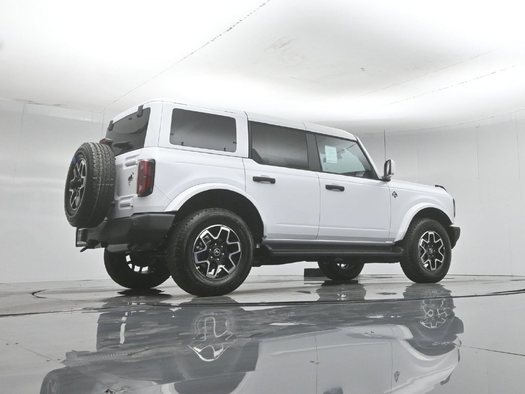 New 2026 Oxford White Ford Outer Banks image 48