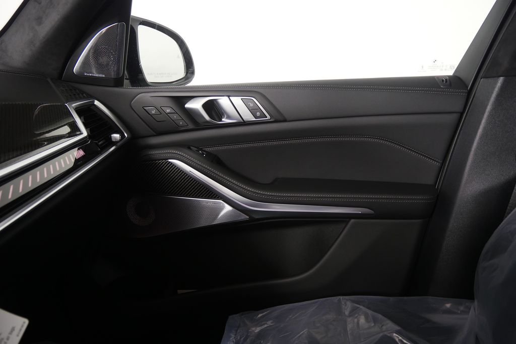 2026 BMW X7 M60i - Photo 25