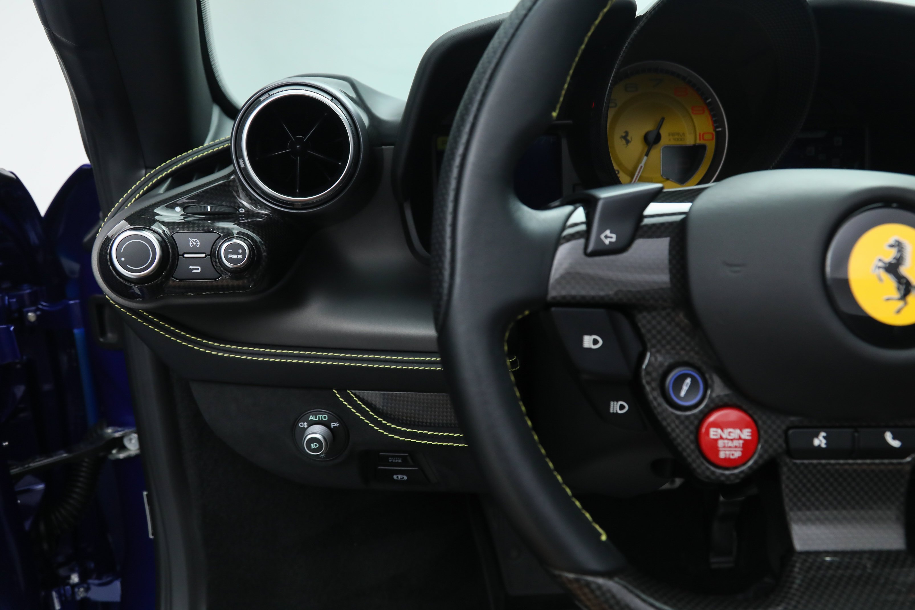 Used 2022 Blue Ferrari  image 29
