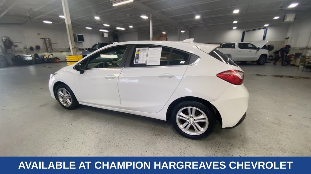 Used 2017 SUMMIT WHITE Chevrolet LT image 7
