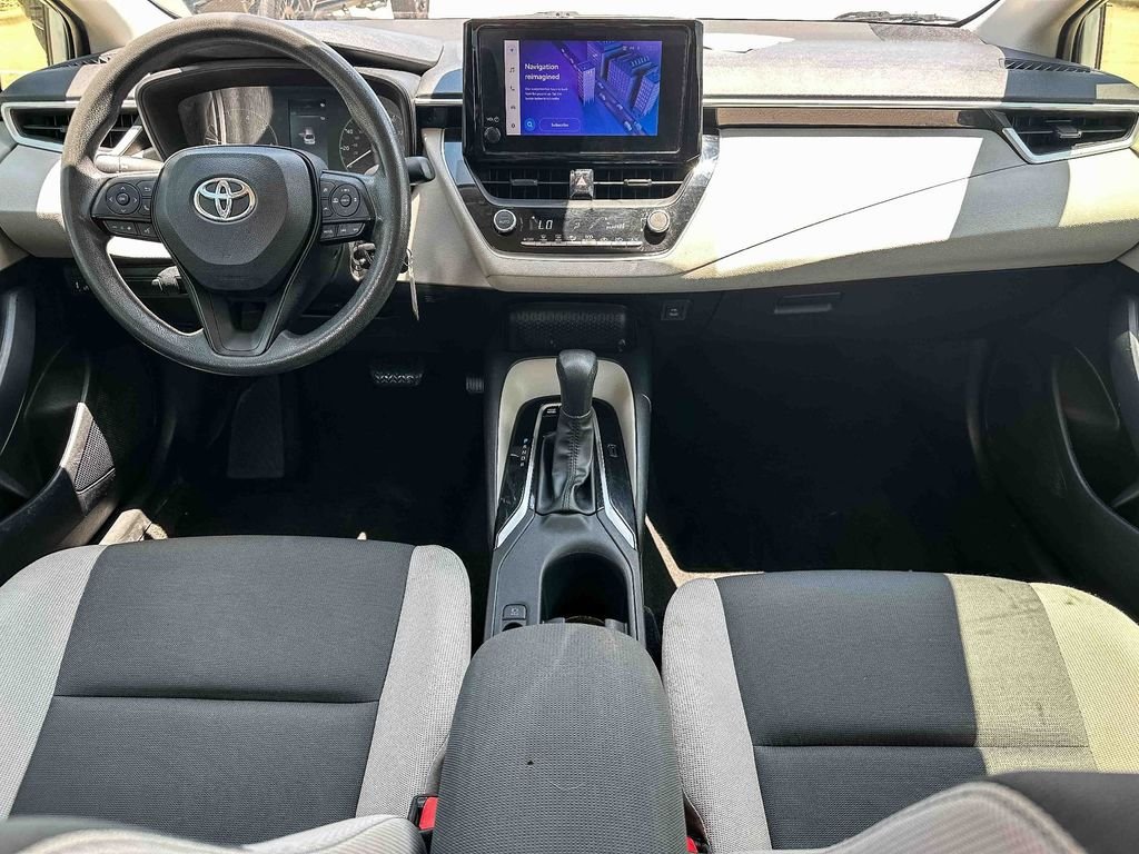 Used 2023 White Toyota LE image 10