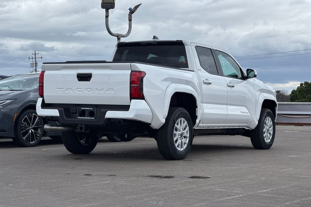 New 2026 Ice Cap Toyota  SR5 image 5