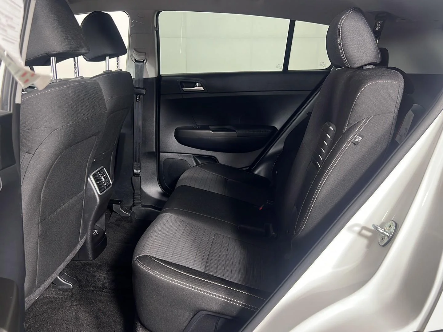 Used 2020 Clear White Kia LX image 9