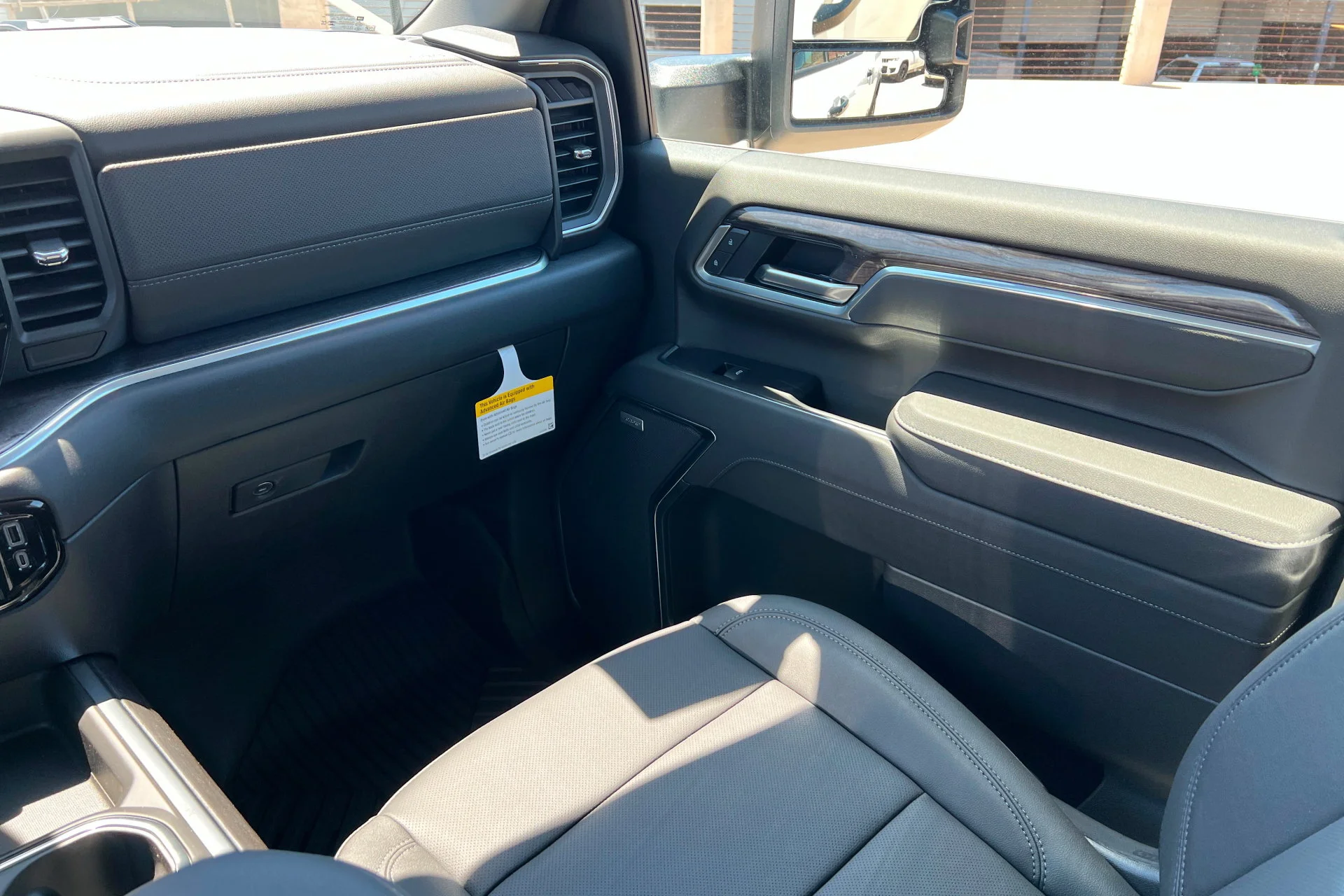 New 2026 Summit White Chevrolet LTZ image 10