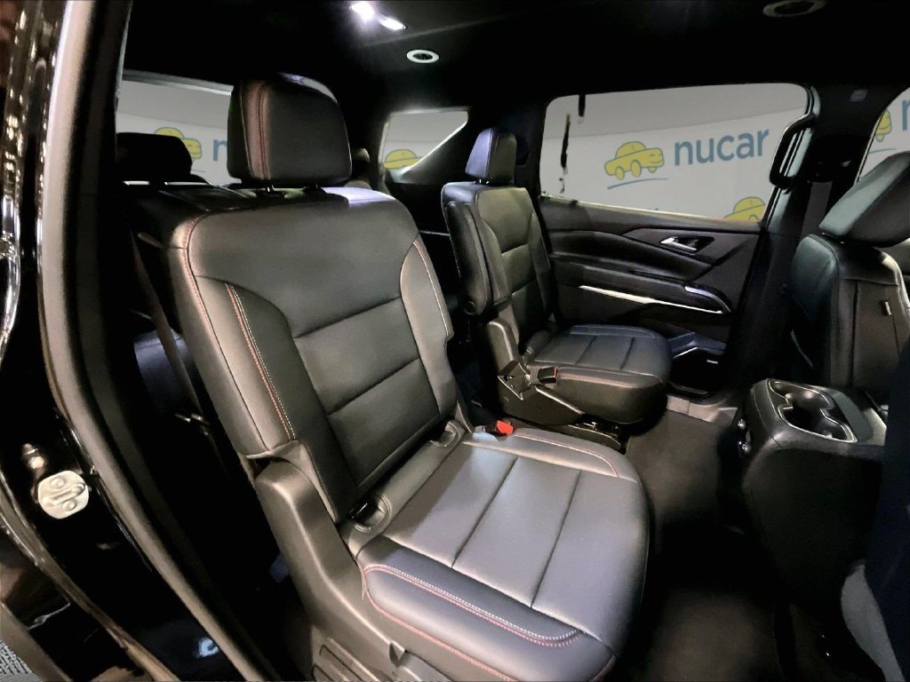 Used 2024 Black Chevrolet Z71 image 16