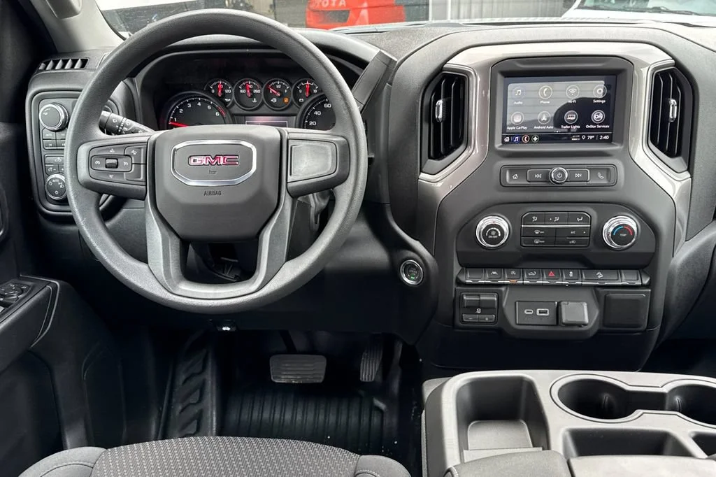 2026 GMC Sierra 1500 Pro - Photo 10