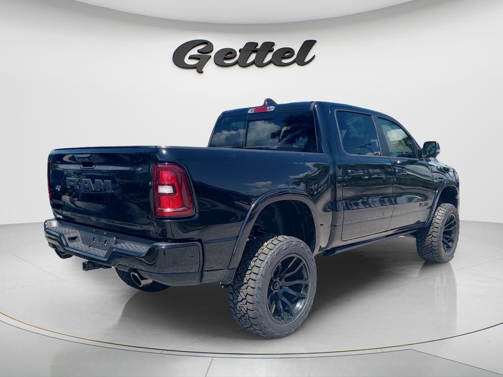 New 2026 Diamond Black Crystal Pearl-Coat Exterior Paint RAM Big Horn/Lone Star image 9